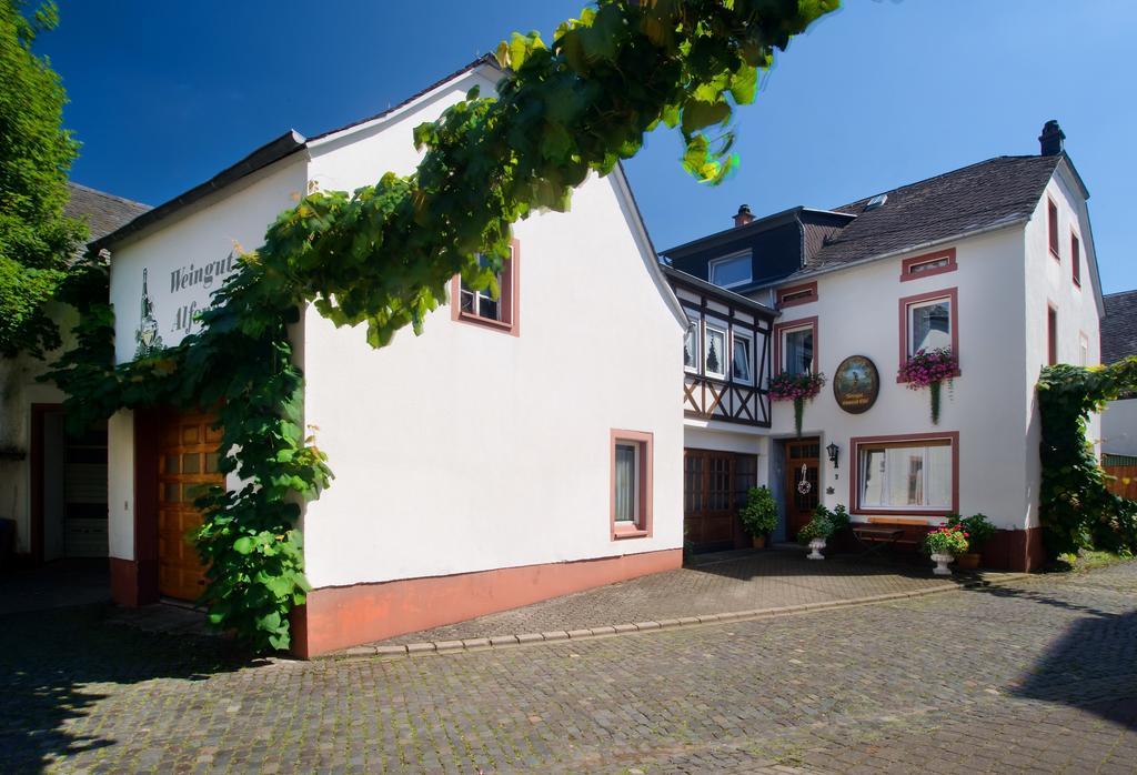 Gaestehaus Alfons Und Maria Anna Eifel Trittenheim Exteriér fotografie